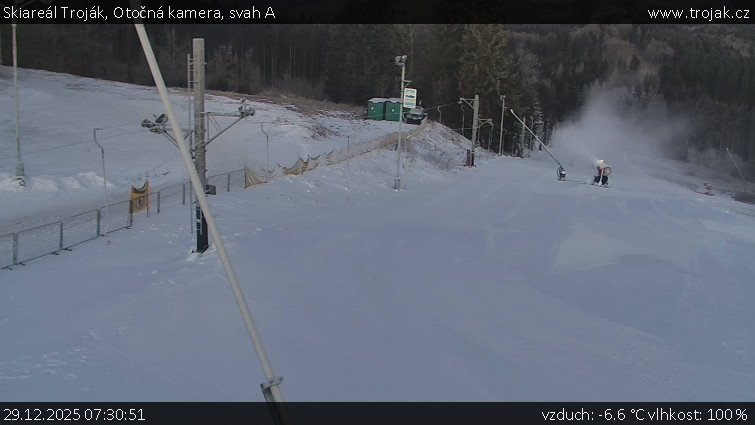 Skiareál Troják - Otočná kamera, svah A - 29.12.2025 v 07:30