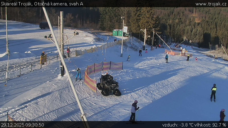 Skiareál Troják - Otočná kamera, svah A - 29.12.2025 v 09:30
