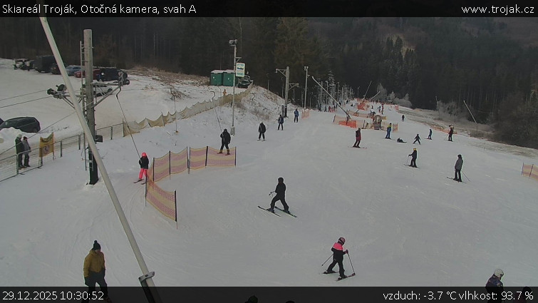 Skiareál Troják - Otočná kamera, svah A - 29.12.2025 v 10:30