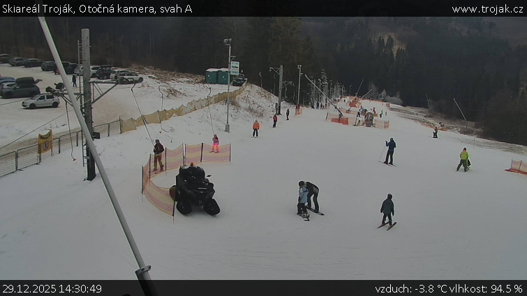 Skiareál Troják - Otočná kamera, svah A - 29.12.2025 v 14:30