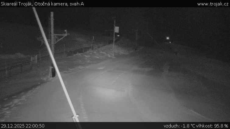 Skiareál Troják - Otočná kamera, svah A - 29.12.2025 v 22:00