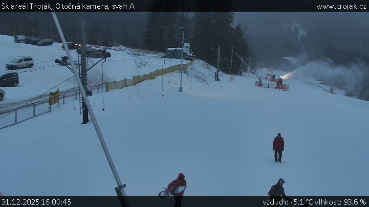 Skiareál Troják - Otočná kamera, svah A - 31.12.2025 v 16:00