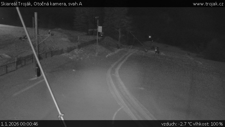 Skiareál Troják - Otočná kamera, svah A - 1.1.2026 v 00:00