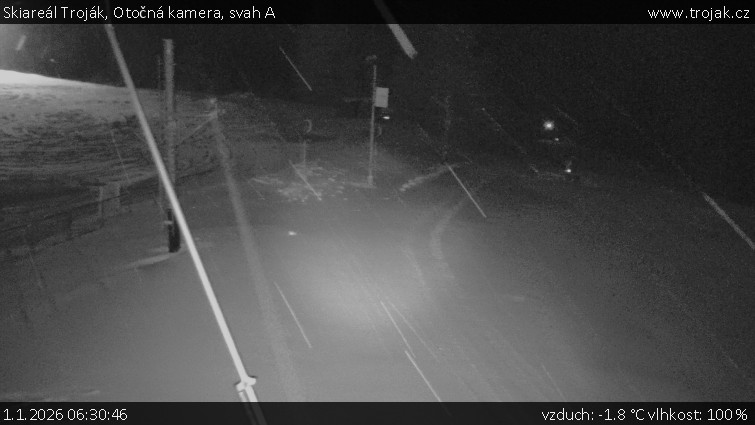 Skiareál Troják - Otočná kamera, svah A - 1.1.2026 v 06:30