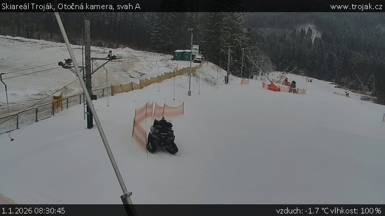 Skiareál Troják - Otočná kamera, svah A - 1.1.2026 v 08:30