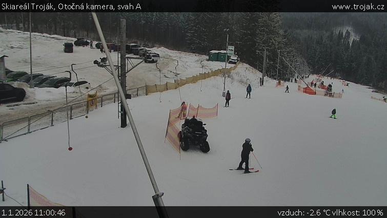 Skiareál Troják - Otočná kamera, svah A - 1.1.2026 v 11:00