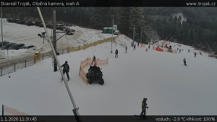 Skiareál Troják - Otočná kamera, svah A - 1.1.2026 v 11:30