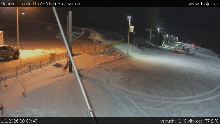 Skiareál Troják - Otočná kamera, svah A - 1.1.2026 v 20:00