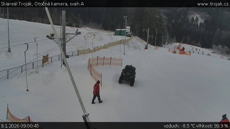 Skiareál Troják - Otočná kamera, svah A - 9.1.2026 v 09:00