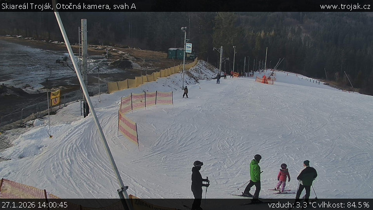 Skiareál Troják - Otočná kamera, svah A - 27.1.2026 v 14:00