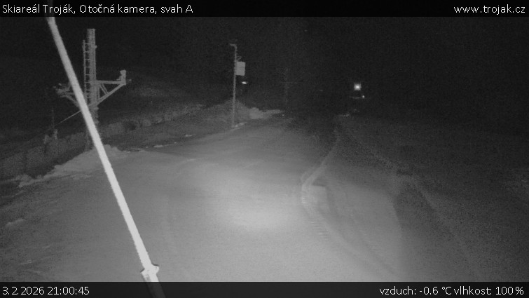 Skiareál Troják - Otočná kamera, svah A - 3.2.2026 v 21:00