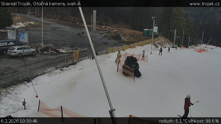 Skiareál Troják - Otočná kamera, svah A - 6.2.2026 v 10:30