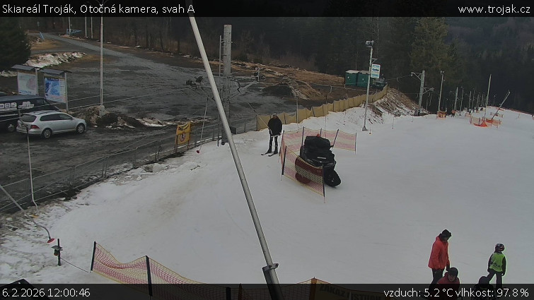 Skiareál Troják - Otočná kamera, svah A - 6.2.2026 v 12:00