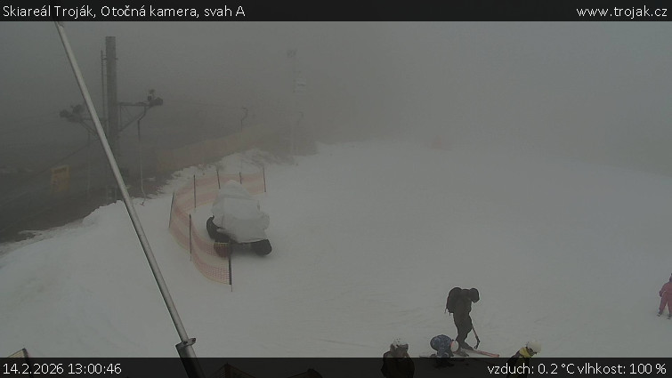 Skiareál Troják - Otočná kamera, svah A - 14.2.2026 v 13:00