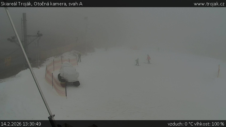 Skiareál Troják - Otočná kamera, svah A - 14.2.2026 v 13:30