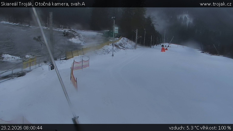 Skiareál Troják - Otočná kamera, svah A - 23.2.2026 v 08:00