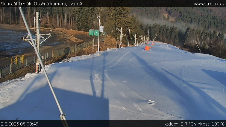 Skiareál Troják - Otočná kamera, svah A - 2.3.2026 v 08:00
