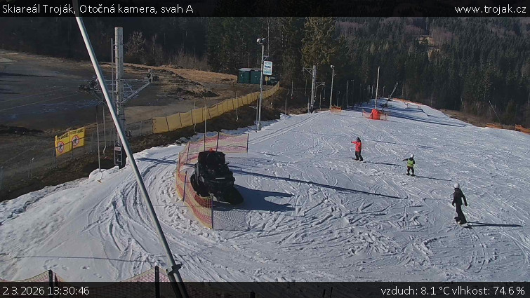Skiareál Troják - Otočná kamera, svah A - 2.3.2026 v 13:30