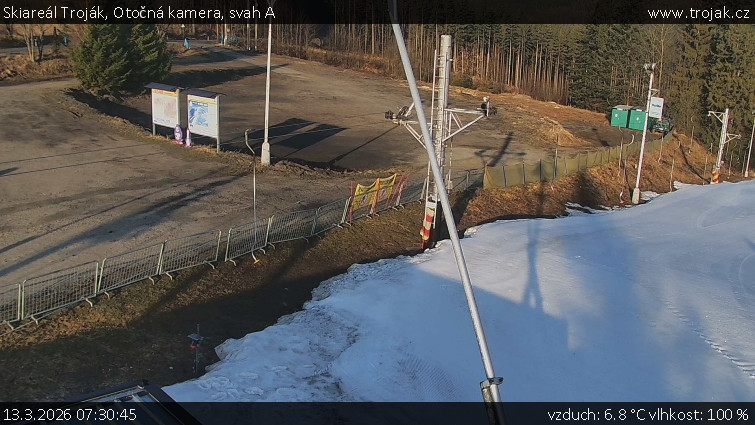 Skiareál Troják - Otočná kamera, svah A - 13.3.2026 v 07:30