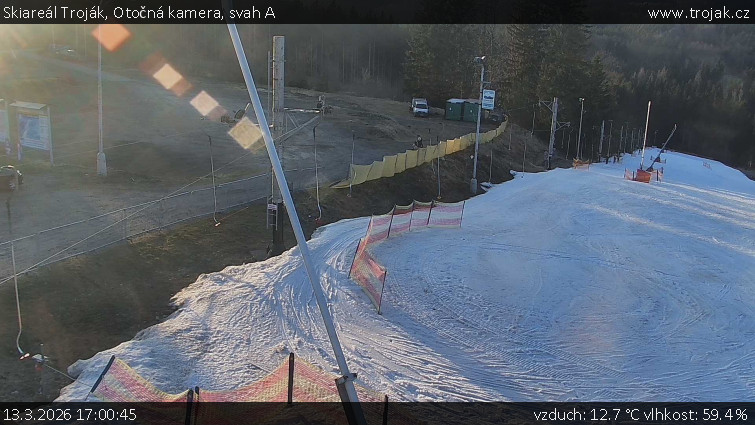 Skiareál Troják - Otočná kamera, svah A - 13.3.2026 v 17:00