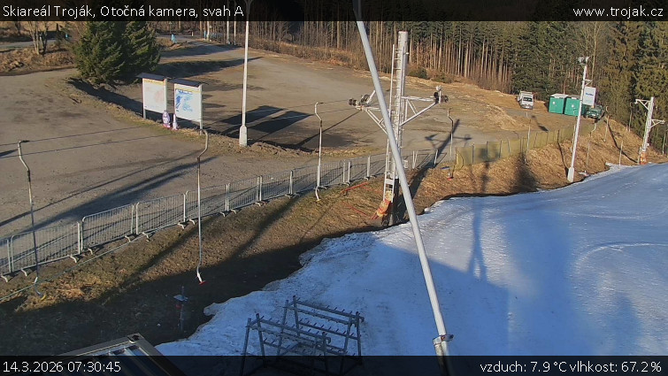 Skiareál Troják - Otočná kamera, svah A - 14.3.2026 v 07:30