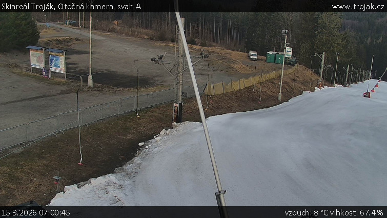 Skiareál Troják - Otočná kamera, svah A - 15.3.2026 v 07:00