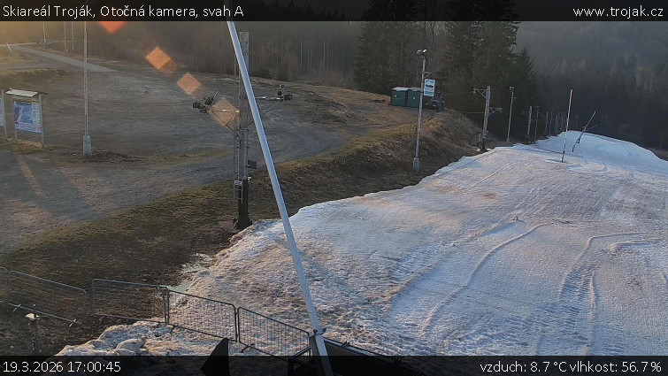 Skiareál Troják - Otočná kamera, svah A - 19.3.2026 v 17:00