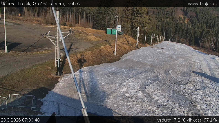 Skiareál Troják - Otočná kamera, svah A - 23.3.2026 v 07:30