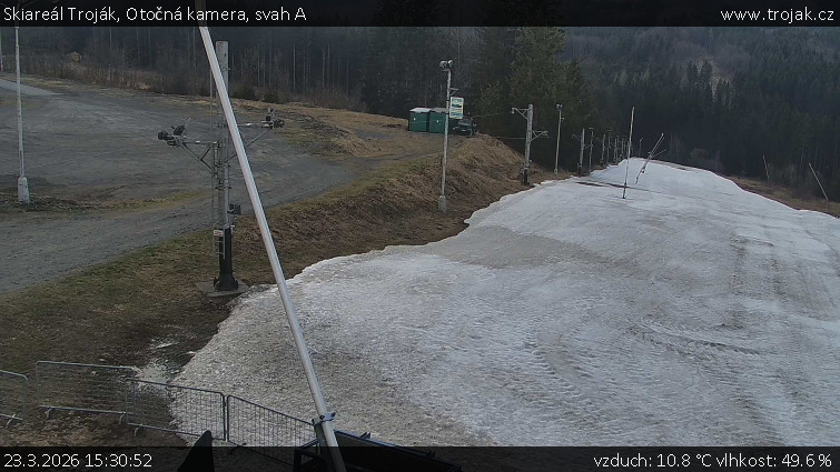 Skiareál Troják - Otočná kamera, svah A - 23.3.2026 v 15:30