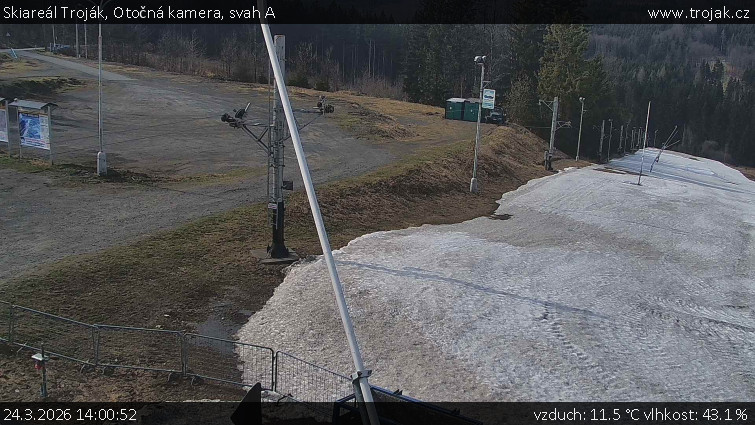 Skiareál Troják - Otočná kamera, svah A - 24.3.2026 v 14:00