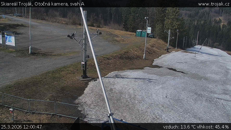 Skiareál Troják - Otočná kamera, svah A - 25.3.2026 v 12:00