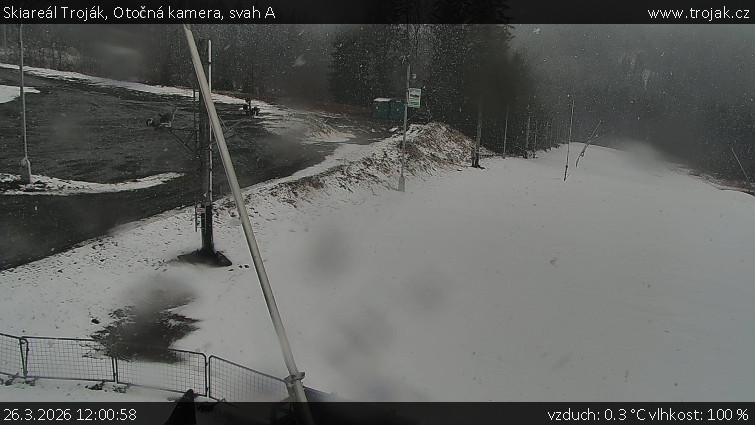 Skiareál Troják - Otočná kamera, svah A - 26.3.2026 v 12:00