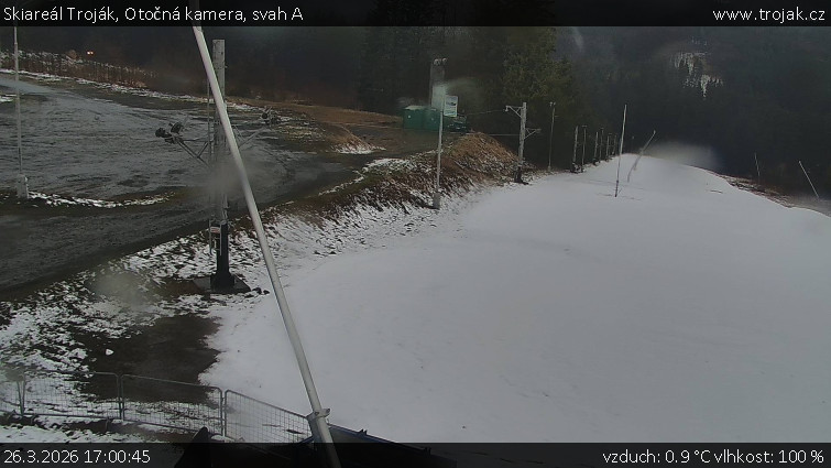 Skiareál Troják - Otočná kamera, svah A - 26.3.2026 v 17:00