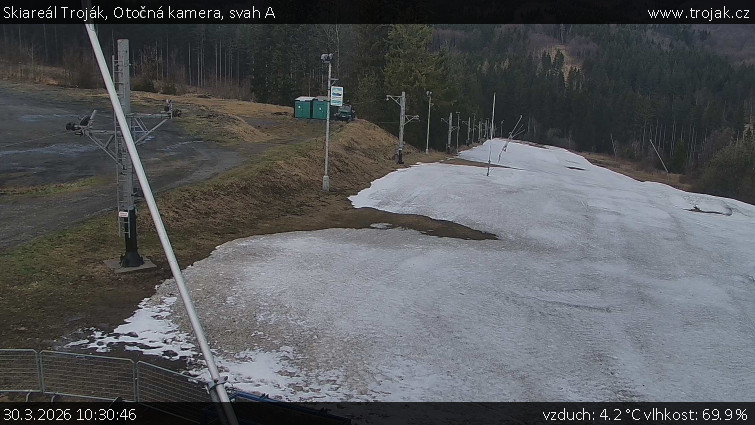 Skiareál Troják - Otočná kamera, svah A - 30.3.2026 v 10:30