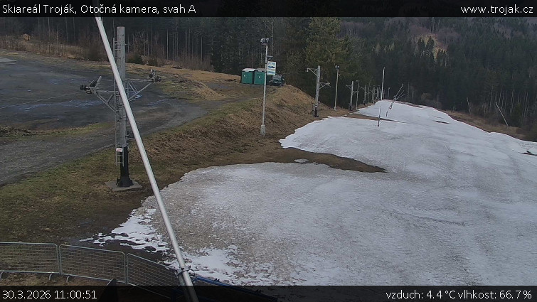 Skiareál Troják - Otočná kamera, svah A - 30.3.2026 v 11:00