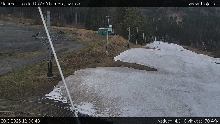 Skiareál Troják - Otočná kamera, svah A - 30.3.2026 v 12:00