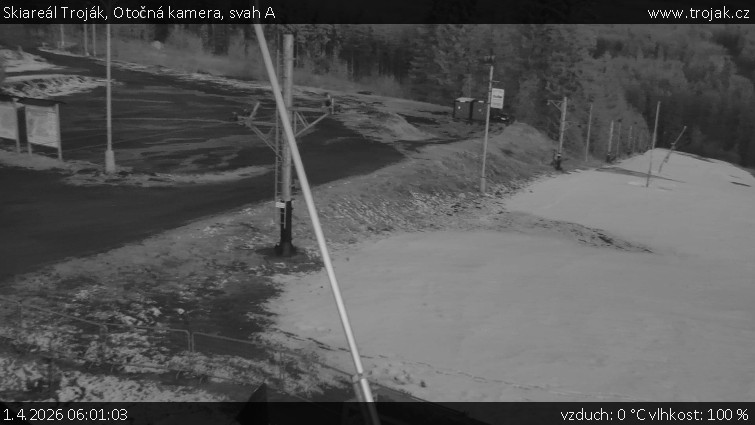 Skiareál Troják - Otočná kamera, svah A - 1.4.2026 v 06:01