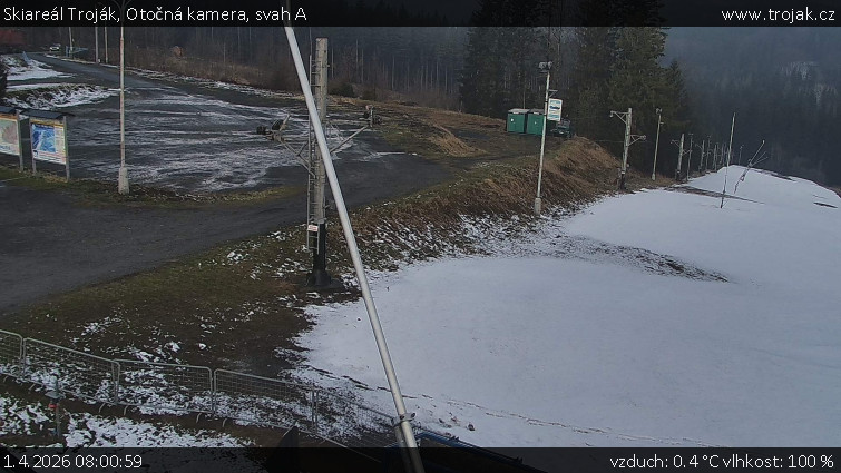 Skiareál Troják - Otočná kamera, svah A - 1.4.2026 v 08:00