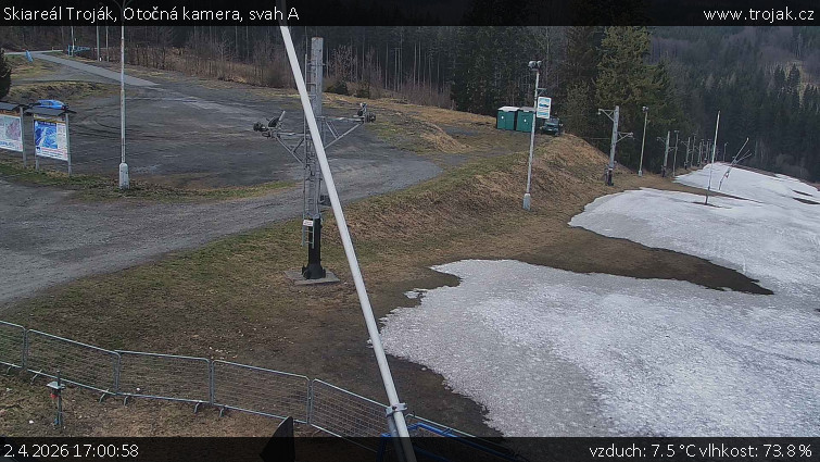 Skiareál Troják - Otočná kamera, svah A - 2.4.2026 v 17:00