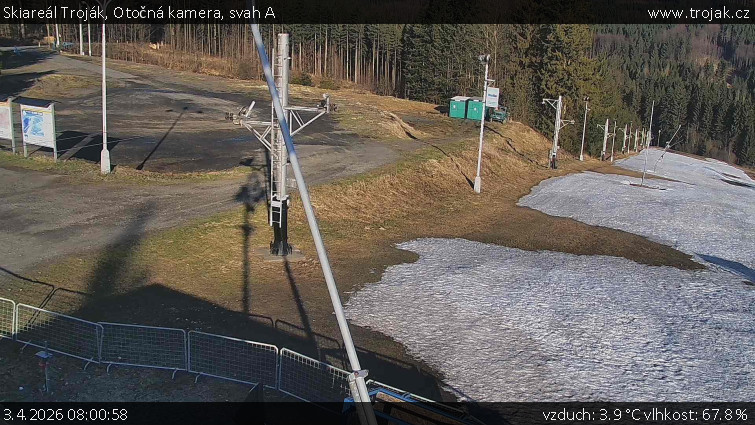 Skiareál Troják - Otočná kamera, svah A - 3.4.2026 v 08:00