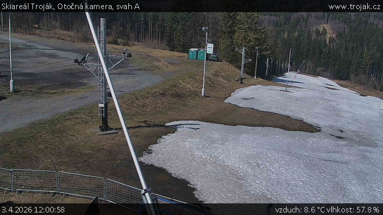 Skiareál Troják - Otočná kamera, svah A - 3.4.2026 v 12:00