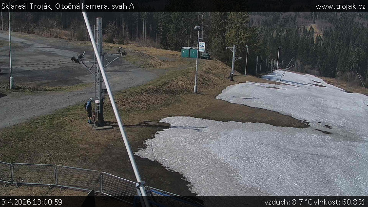 Skiareál Troják - Otočná kamera, svah A - 3.4.2026 v 13:00