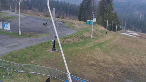 Skiareál Troják - Otočná kamera, svah A - 16.4.2026 v 09:30 Skiareál Troják - Otočná kamera, svah A - 16.4.2026 v 09:30