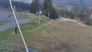 Skiareál Troják - Otočná kamera, svah A - 16.4.2026 v 13:30 Skiareál Troják - Otočná kamera, svah A - 16.4.2026 v 13:30