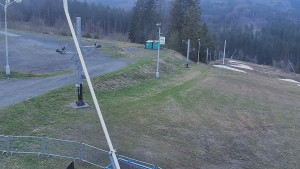 Skiareál Troják - Otočná kamera, svah A - 16.4.2026 v 19:30