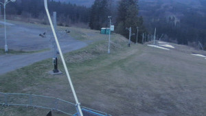 Skiareál Troják - Otočná kamera, svah A - 16.4.2026 v 20:00