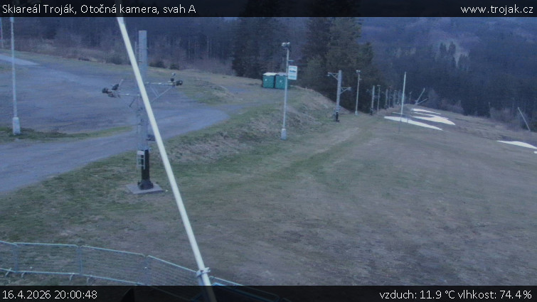 Skiareál Troják - Otočná kamera, svah A - 16.4.2026 v 20:00