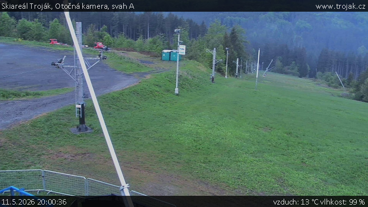 Skiareál Troják - Otočná kamera, svah A - 11.5.2026 v 20:00