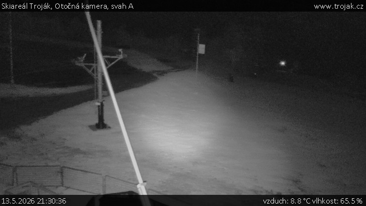 Skiareál Troják - Otočná kamera, svah A - 13.5.2026 v 21:30