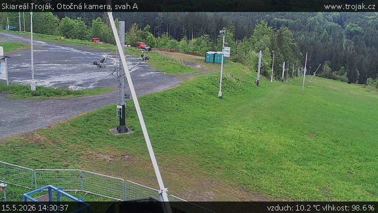 Skiareál Troják - Otočná kamera, svah A - 15.5.2026 v 14:30